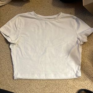 White cropped tshirt